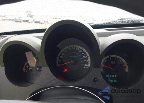 2011 Dodge Nitro Heat z USA, uszkodzony, nr VIN 1D4PT4GK8BW519885